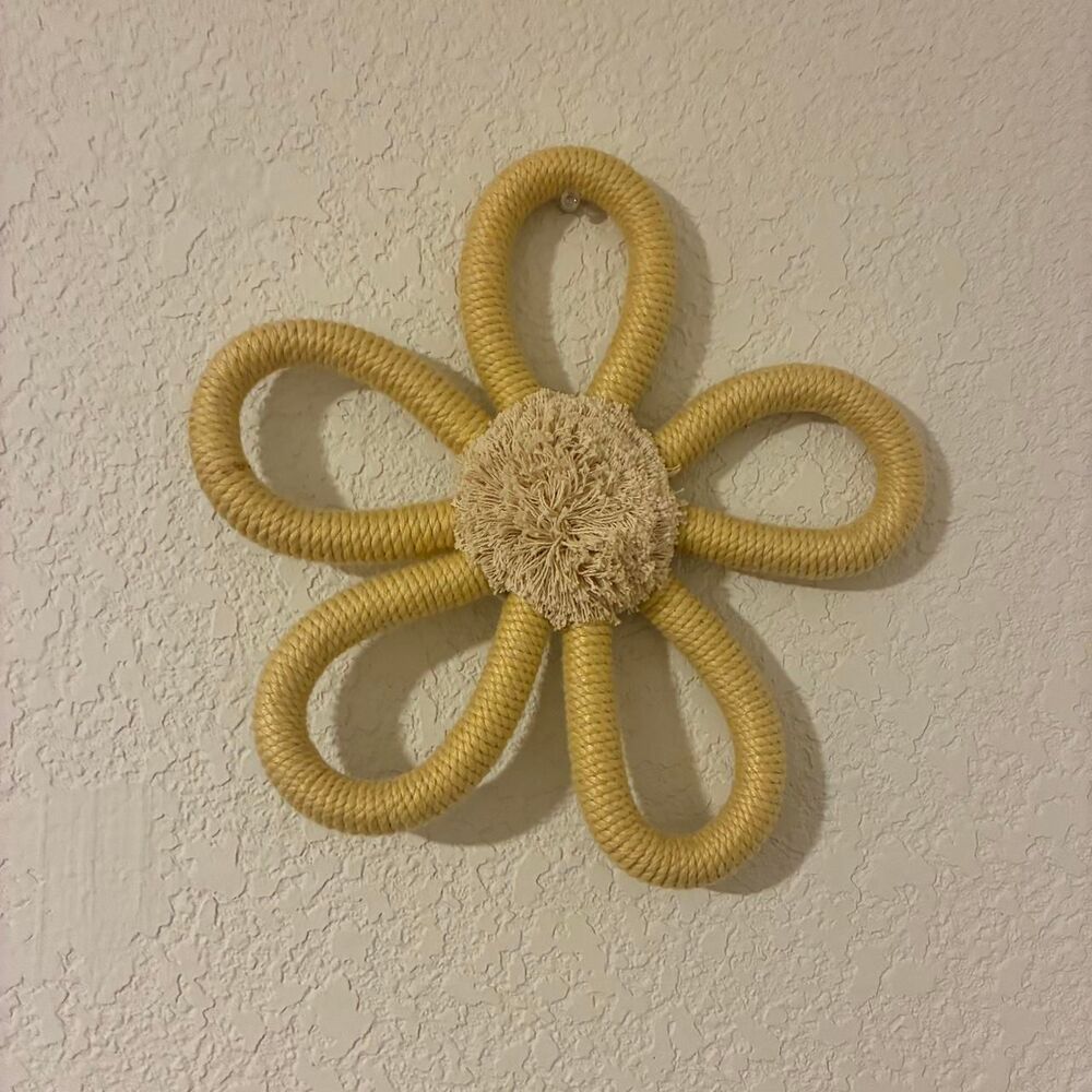 Unbranded Cream and Yellow Decor-home-accesories